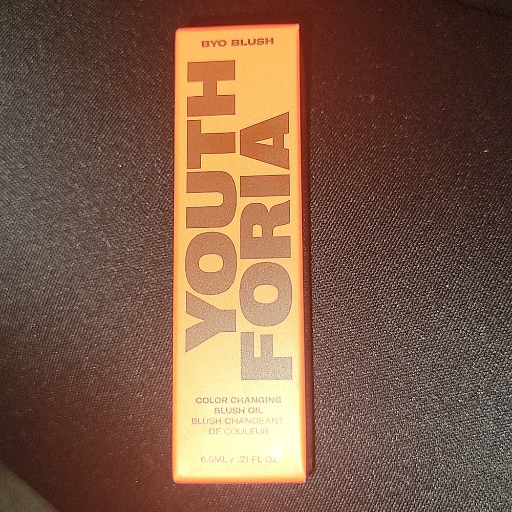 Youthforia BYO Blush - Green Color Changing Liquid Blush Oil,